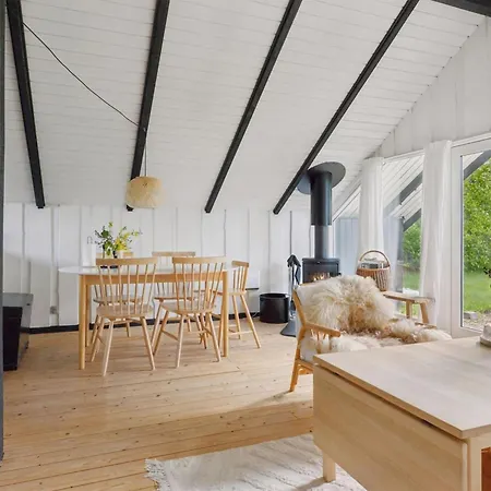 Petkana - 4km From The Sea By Interhome Feriehus Eskebjerg